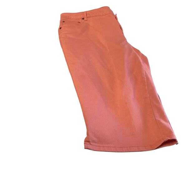 Woman Within Coral Clam Diggers, Shorts 20WP - Picture 4 of 10